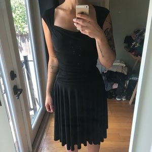 Necessary Objects Size M Cap Sleeve Dress